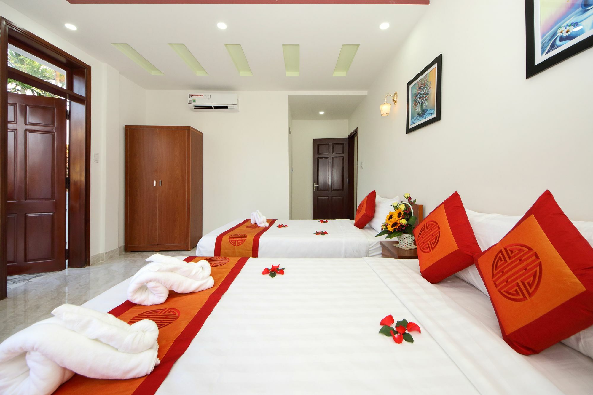 Cam Homestay *
